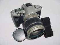 MINOLTA DYNAX 5 35mm Film SLR Camera + Tamron 28-200mm F/3.8-5.6 XR Zoom Lens