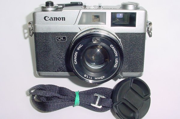 Canon Canonet QL19 QL 35mm Film Rangefinder Manual Camera Canon 45mm F/1.9 Lens