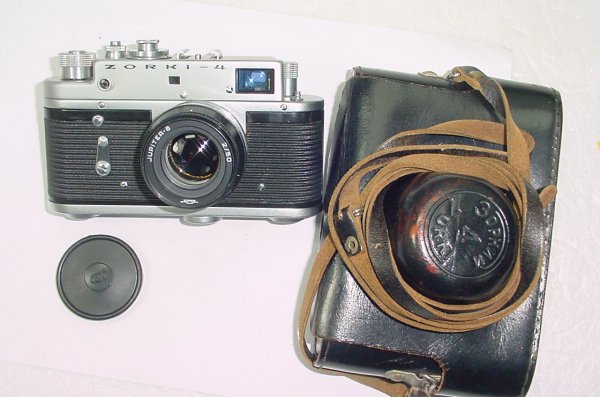 ZORKI-4 35mm Film Rangefinder Manual Camera with Jupiter-8 50mm F/2 M39 Mount Lens