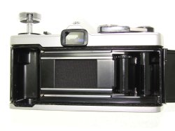 Olympus OM-1 35mm Film SLR Manual Camera with Olympus 50mm f/1.8 Zuiko Lens