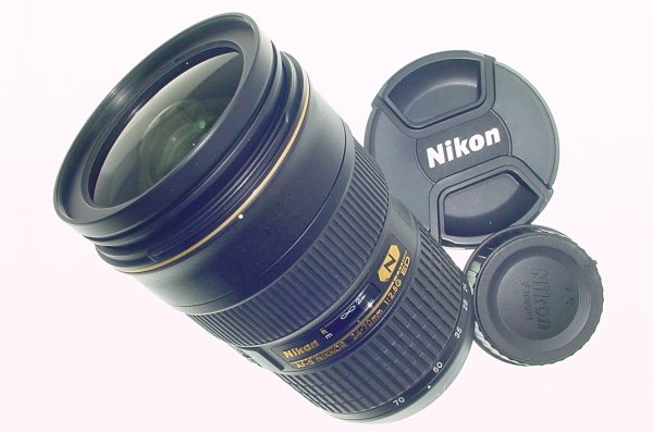 Nikon 24-70mm f/2.8G ED AF-S N Wide Angle Zoom Lens