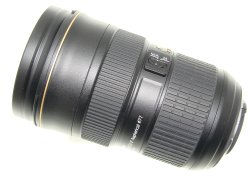 Nikon 24-70mm f/2.8G ED AF-S N Wide Angle Zoom Lens