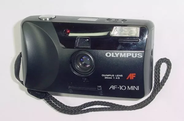 OLYMPUS AF-10 MINI 35mm Film point Shoot Compact Camera