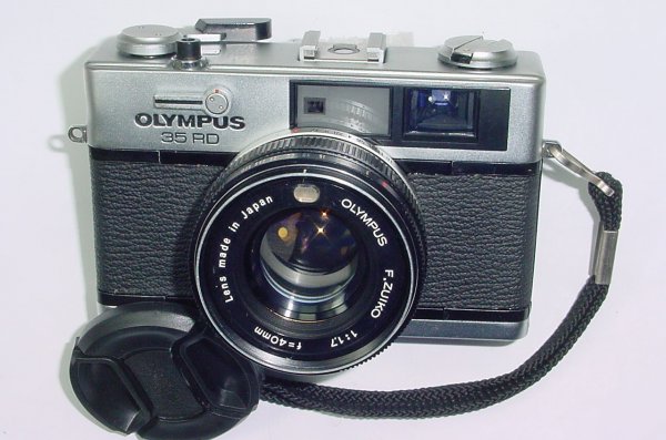 OLYMPUS 35 RD Film Rangefinder Camera Olympus 40mm F/1.7 F.Zuiko Lens