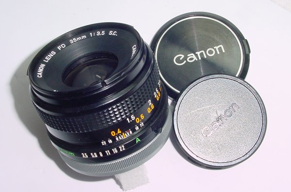 Canon 35mm F/3.5 FD S.C. Wide Angle Manual Focus Lens - Excellent