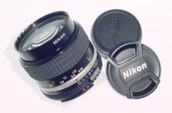 Nikon 35mm F2 AIs NIKKOR Manual Focus Wide Angle Lens