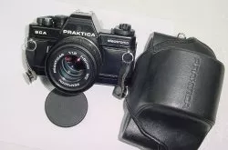 Appareil Photo Reflex PRAKTICA BC 1 – Noir – Objectif Pentacon Prakticar 1:1.8 50mm MC – Vintage Années 80