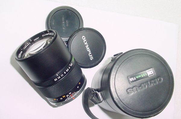 Olympus 135mm F/2.8 Zuiko AUTO-T OM-System Manual Focus Lens