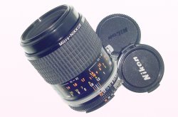 Nikon 105mm F/2.8 Micro-NIKKOR AIs Manual Focus MACRO Lens
