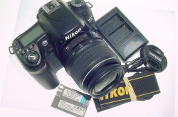 Nikon D80 10.2MP DSLR Camera with 18-55mm f/3.5-5.6 Zoom Lens