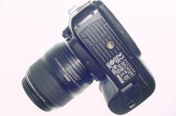 Nikon D80 10.2MP DSLR Camera with 18-55mm f/3.5-5.6 Zoom Lens