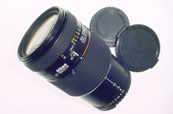 Nikon 35-70mm f/2.8 D AF NIKKOR Auto Focus Zoom Lens