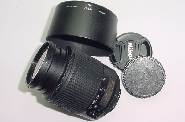 Nikon 55-200mm F/4-5.6G ED AF-S DX Auto Focus Zoom Lens
