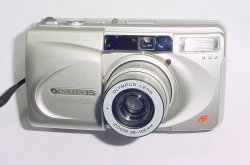 Olympus Superzoom 105 G 35mm Film Point & Shoot Camera 38-105mm Zoom Lens