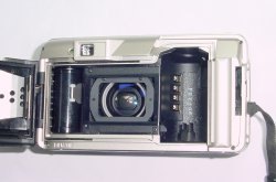 Olympus Superzoom 105 G 35mm Film Point & Shoot Camera 38-105mm Zoom Lens