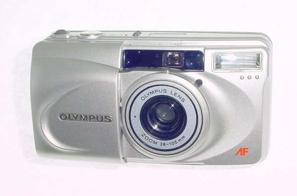 Olympus Superzoom 105 G 35mm Film Point & Shoot Camera 38-105mm Zoom Lens