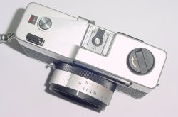 Voigtlander VF 135 35mm Film Rangefinder Camera with 40mm F/2.3 Lens