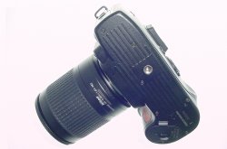 Nikon F80 35mm Film SLR Camera + Nikon 28-100mm F/3.5-5.6 G AF Zoom Lens
