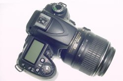 Nikon D90 12.3MP DSLR Digital Camera + 18-55mm f/3.5-5.6G VR AF-S DX Zoom Lens