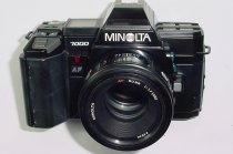 MINOLTA 7000 35mm Film AF SLR Camera with Minolta 50mm F/1.7 AF Lens