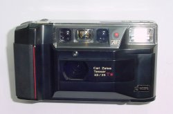 Yashica T2 35mm Film Point & Shoot Camera 35/3.5 Carl Zeiss Lens