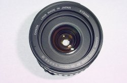 Canon 28-135mm F/3.5-5.6 EF IS USM Auto Focus Zoom Lens