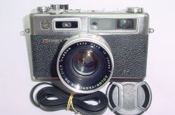 YASHICA ELECTRO 35 GS 35mm Film Rangefinder Camera with 45mm F/1.7 Lens