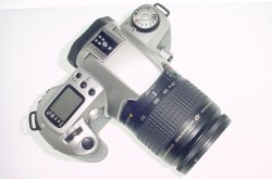 Canon EOS 500 N SLR 35mm Film Camera + 28-80mm F/3.5-5.6 EF Auto Focus Zoom Lens