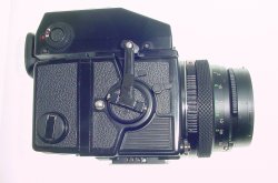 Bronica ETRSi Medium Format Film Camera + Zenzanon 75/2.8 EII Lens