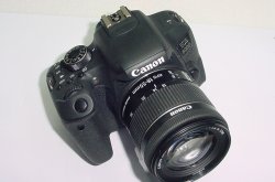 Canon 800D Digital SLR 24.2MP Camera with 18-55mm IS STM Zoom Lens