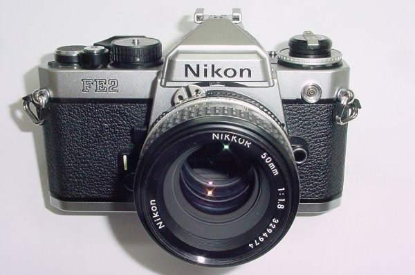 Nikon FE2 35mm Film SLR Manual Camera with Nikon 50mm F/1.8 NIKKOR AI Lens