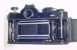 Nikon FE2 35mm Film SLR Manual Camera with Nikon 50mm F/1.8 NIKKOR AI Lens