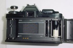 Minolta X-700 35mm Film SLR Manual Camera + Minolta 50mm F/1.7 MD Lens