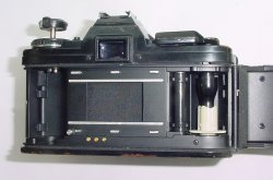 Minolta X-700 35mm Film SLR Manual Camera + Minolta 50mm F/1.7 MD Lens