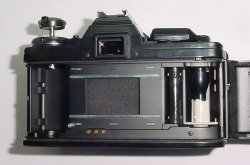 Minolta X-700 35mm Film SLR Manual Camera + Minolta 50mm F/1.7 MD Lens