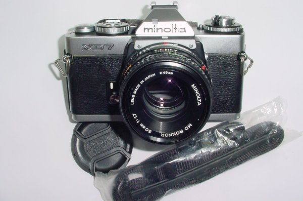minolta XD 7 35mm Film SLR Manual Camera with Minolta 50mm F/1.7 MD Rokkor Lens