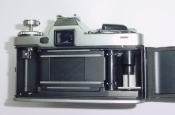 minolta XD 7 35mm Film SLR Manual Camera with Minolta 50mm F/1.7 MD Rokkor Lens