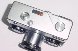Rollei 35 35mm Film Manual Camera with Carl Zeiss Tessar 40mm F/3.5 Lens