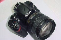 Nikon D3200 24.2MP DSLR Camera + 18-70mm F/3.5-4.5 DX Nikkor AF-S IF G ED Lens
