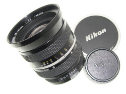 Nikon 28-45mm F/4.5 Zoom-NIKKOR AI Manual Focus Lens