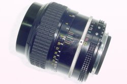 Nikon 105mm F/2.5 NIKKOR AI Manual Focus Portrait Lens