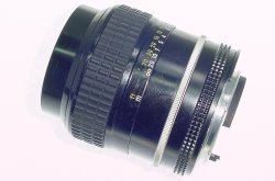 Nikon 105mm F/2.5 NIKKOR AI Manual Focus Portrait Lens