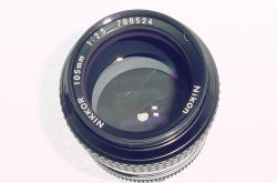 Nikon 105mm F/2.5 NIKKOR AI Manual Focus Portrait Lens