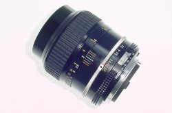 Nikon 105mm F/2.5 NIKKOR AI Manual Focus Portrait Lens