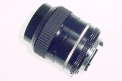 Nikon 105mm F/2.5 NIKKOR AI Manual Focus Portrait Lens