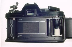 Minolta X-300 35mm Film SLR Manual Camera with 35-70mm F/3.5 MD MACRO Zoom Lens