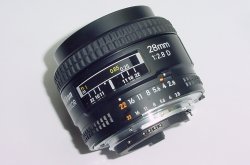 Nikon 28mm F/2.8 D AF Nikkor Auto Focus Wide Angle Lens
