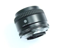 Nikon 28mm F/2.8 D AF Nikkor Auto Focus Wide Angle Lens
