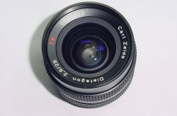 Contax Carl Zeiss Distagon 28mm F/2.8 Manual Focus Wide Angle Lens C/Y Mount