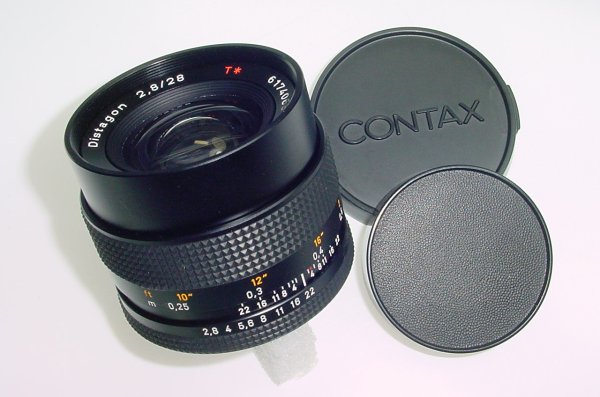 Contax Carl Zeiss Distagon 28mm F/2.8 Manual Focus Wide Angle Lens C/Y Mount